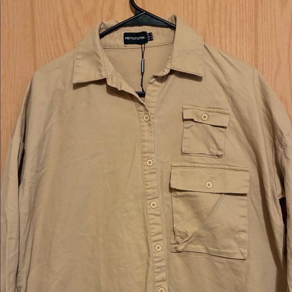 PrettyLittleThing Beige Button-Up Shirt - Picture 4 of 5